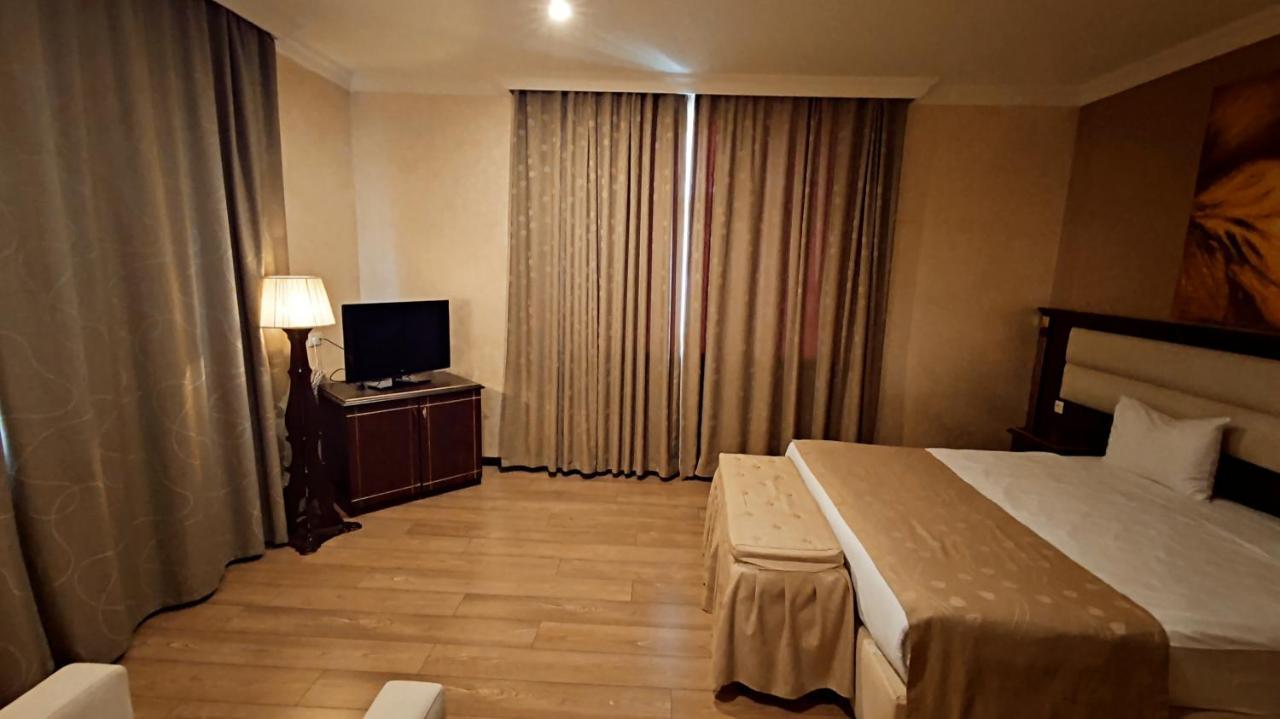 Smith'S Boutique Hotel Baku Ngoại thất bức ảnh